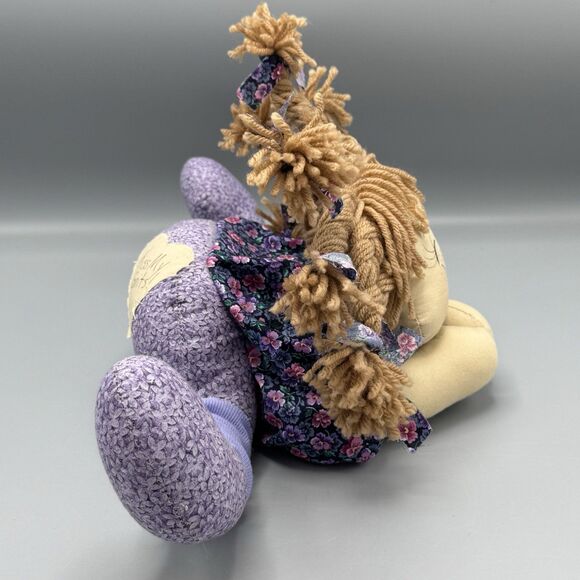 2001 One of a Kind Dolls Hand Made Kathy Eitel Purple Kiss My Grits Fabric Doll - Picture 10 of 11